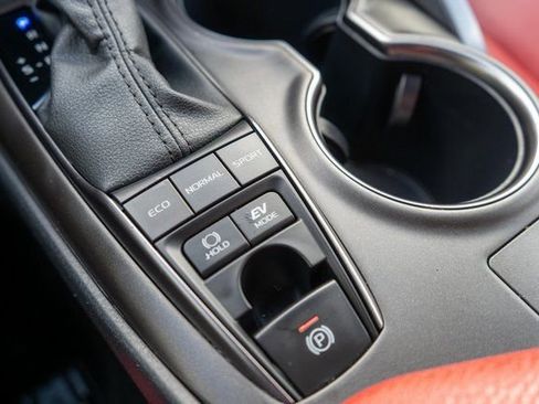 Used 2024 Toyota Camry XSE w/ Cold Weather Package image 33