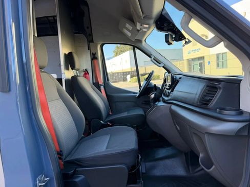 Used 2021 Ford Transit 250 148 High Roof Extended w/ Parcel Delivery Package RWD image 19