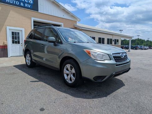 Used 2014 Subaru Forester 2.5i Premium w/ All-Weather Package AWD/4WD image 3