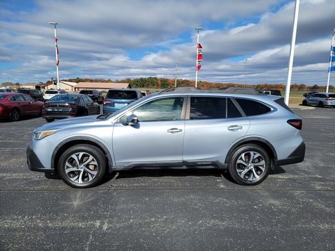 Used 2020 Subaru Outback Limited image 24