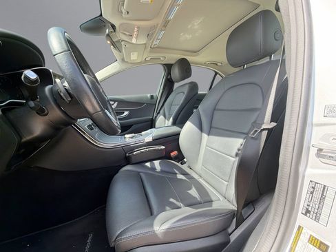 Used 2021 Mercedes-Benz C 300 Sedan image 30