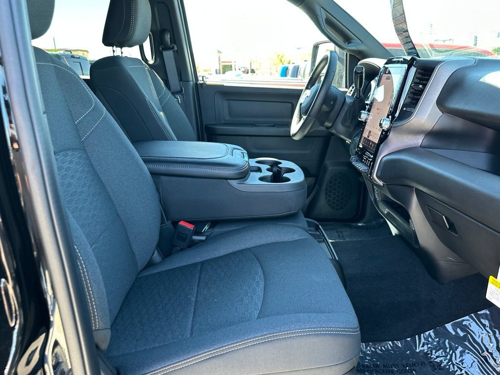 New 2026 RAM 2500 Warlock AWD/4WD image 13