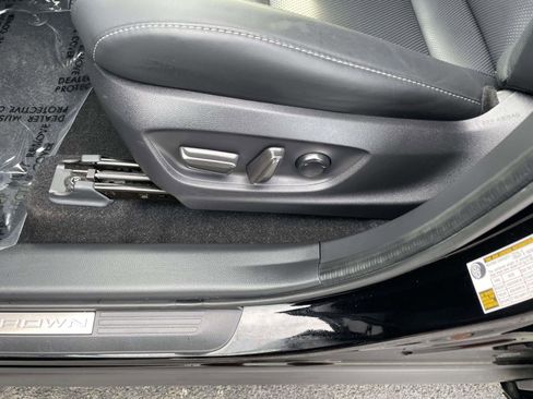 Used 2026 Toyota Crown XLE image 24