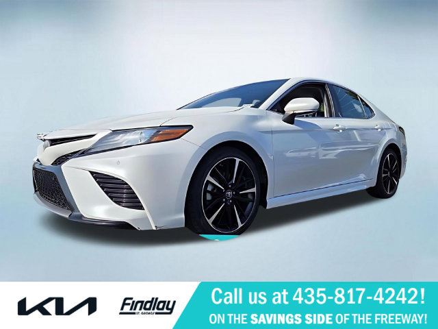 Used 2018 Toyota Camry XSE FWD image 1