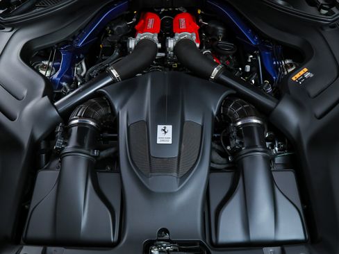 Certified 2023 Ferrari Portofino M image 44