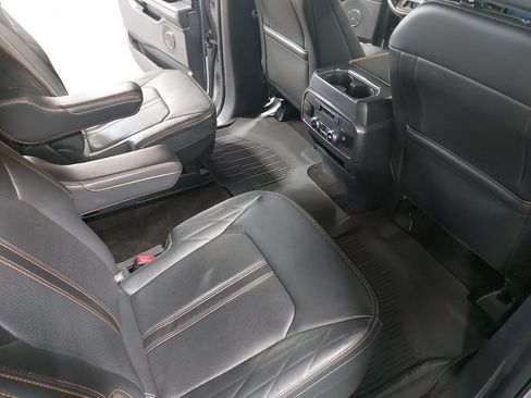 Used 2023 Ford Expedition Max Platinum AWD/4WD image 11