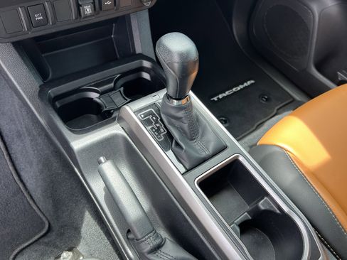 Certified 2023 Toyota Tacoma SR5 RWD image 9
