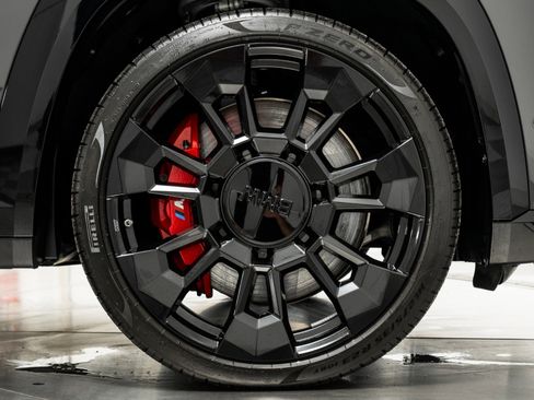 Used 2025 BMW XM Label Red image 48