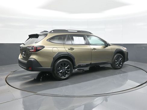 Used 2024 Subaru Outback Onyx Edition AWD/4WD image 7