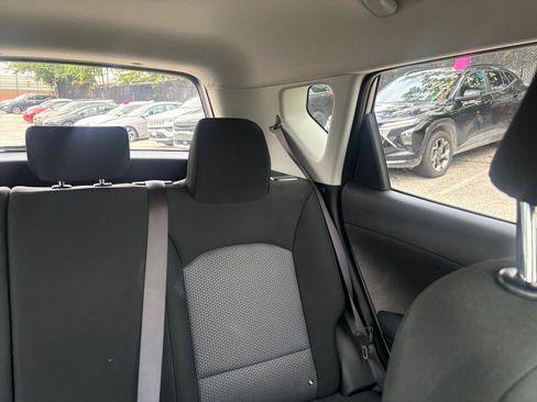 Used 2025 Kia Soul LX w/ LX Technology Package FWD image 27