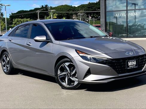 Used 2023 Hyundai Elantra SEL w/ Convenience Package FWD image 1
