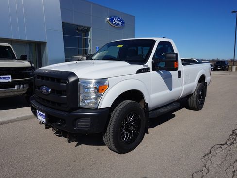Used 2015 Ford F350 XL AWD/4WD image 2