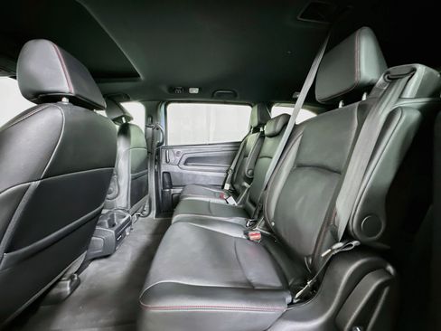 Used 2025 Honda Odyssey Sport-L image 26