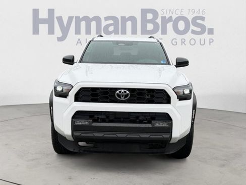 Used 2025 Toyota 4Runner TRD Off-Road AWD/4WD image 8