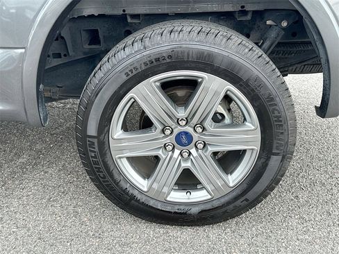 Used 2019 Ford F150 XLT w/ Equipment Group 302A Luxury image 24