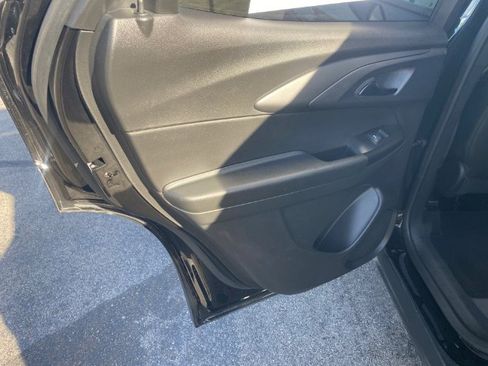 Used 2024 Chevrolet TrailBlazer ACTIV w/ Driver Confidence Package image 11