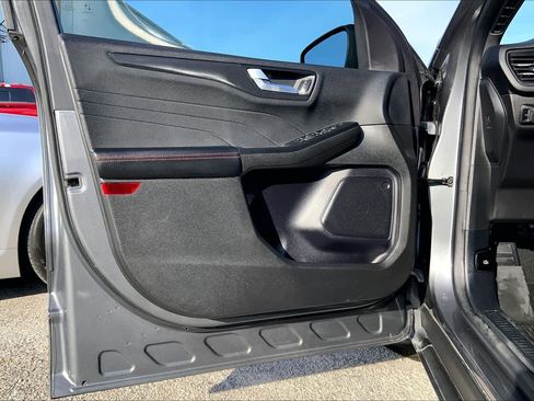 Used 2024 Ford Escape ST-Line w/ Tech Pack #1 image 21