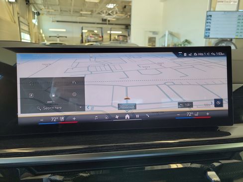 New 2026 BMW X5 xDrive40i w/ M Sport Package image 24