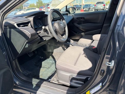 Used 2024 Toyota Corolla LE FWD image 10