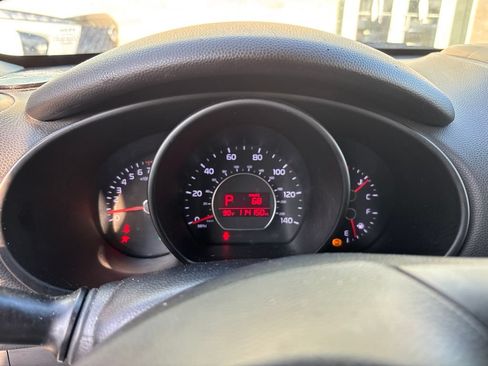 Used 2016 Kia Soul + w/ Designer's Package FWD image 13