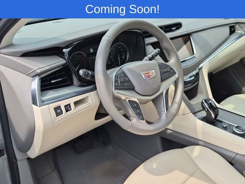 Used 2024 Cadillac XT5 Premium Luxury w/ LPO, Floor Liner Package AWD/4WD image 2