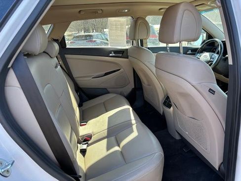 Used 2016 Hyundai Tucson Limited w/ Option Group 03 image 11