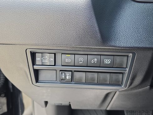 Used 2026 Toyota Tundra SR AWD/4WD image 23