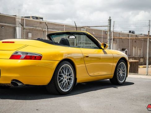 Used 2000 Porsche 911 Carrera 4 image 56