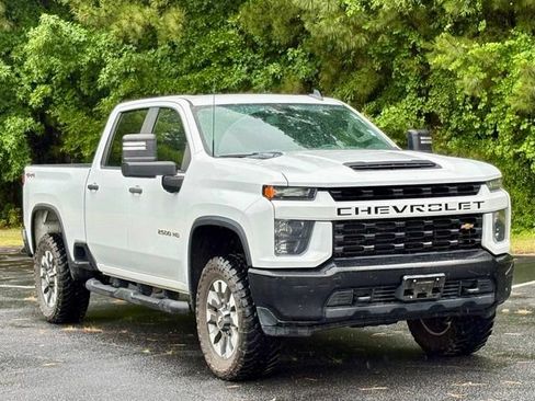 Used 2021 Chevrolet Silverado 2500 Custom w/ Custom Value Package AWD/4WD image 11