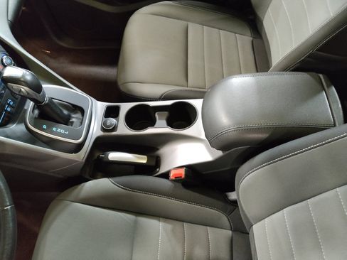 Used 2016 Ford C-MAX SE image 26