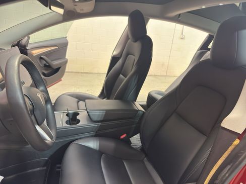 Used 2021 Tesla Model 3 Performance AWD/4WD image 14