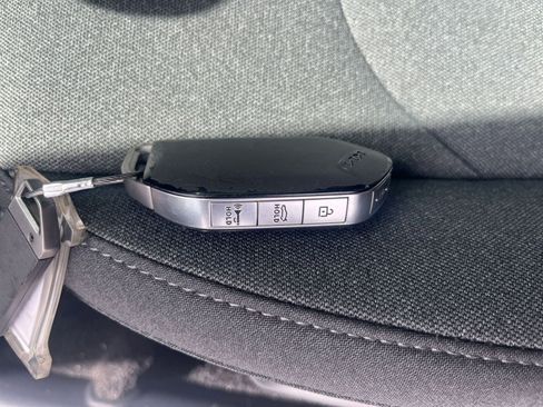 Used 2025 Kia K4 LXS image 18