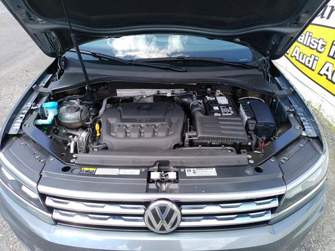 Used 2019 Volkswagen Tiguan SEL Premium AWD/4WD image 33