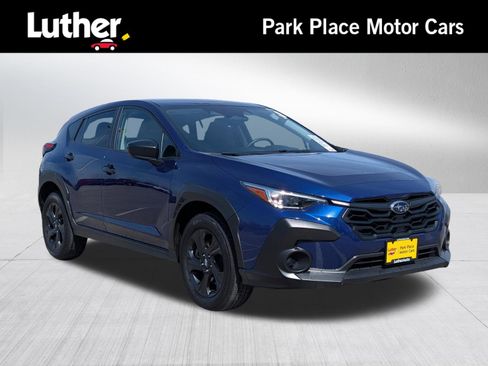 Used 2024 Subaru Crosstrek 2.0i image 1