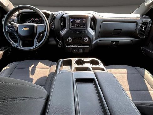 Used 2022 Chevrolet Silverado 1500 Custom AWD/4WD image 10
