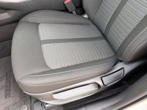 New 2026 Kia Sorento LX FWD image 18