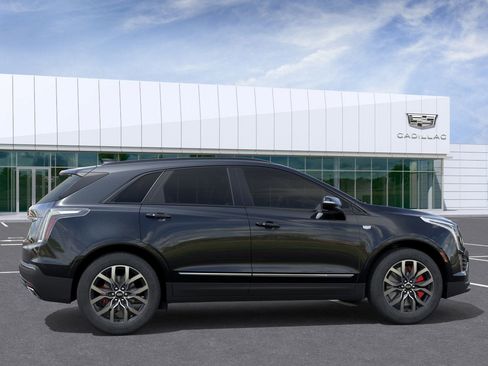 New 2025 Cadillac XT5 Sportv image 29