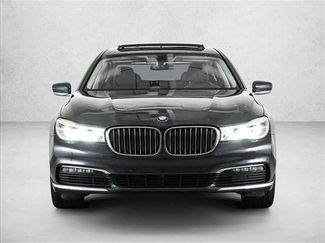 Used 2018 BMW 740i xDrive video 2