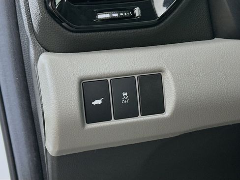 Certified 2025 Honda Pilot EX-L image 10