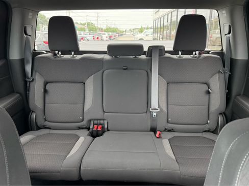 Used 2021 Chevrolet Silverado 1500 LT Trail Boss w/ Bed Protection Package AWD/4WD image 25