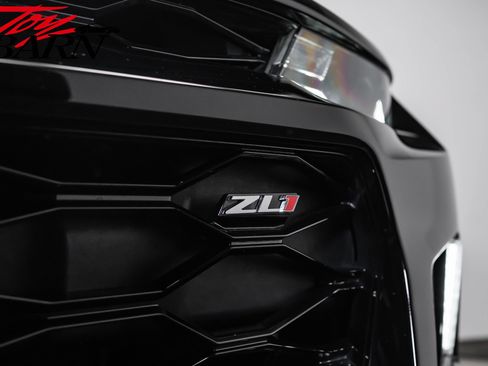 Used 2023 Chevrolet Camaro ZL1 RWD image 11