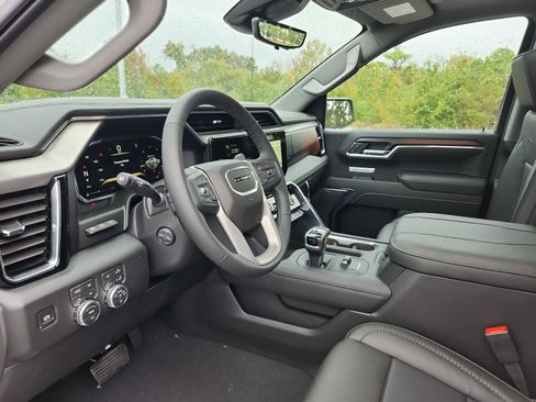 Used 2026 GMC Sierra 1500 Denali w/ Denali Reserve Package AWD/4WD image 11