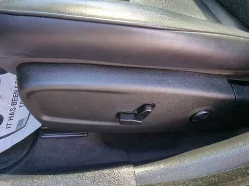 Used 2015 Chrysler 300 C w/ Light Group RWD image 22