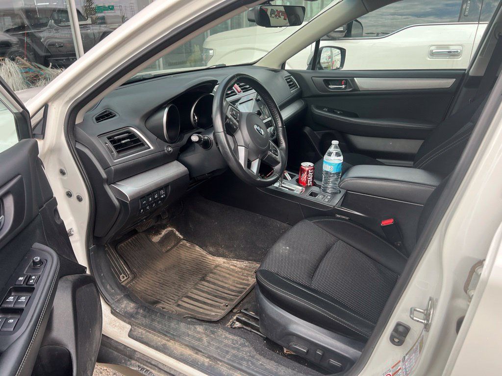Used 2017 Subaru Outback 2.5i Premium AWD/4WD image 12