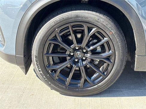 Certified 2025 MAZDA CX-70 3.3 Turbo w/ Premium Package image 10