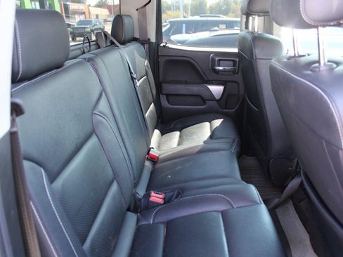 Used 2019 Chevrolet Silverado 1500 LT AWD/4WD image 5