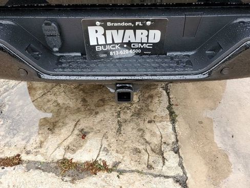 New 2026 GMC Canyon AT4 image 9