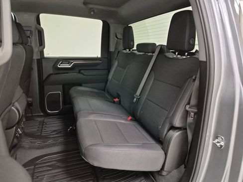 New 2026 GMC Sierra 2500 SLE w/ SLE Value Package; image 26