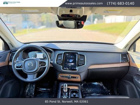 Used 2018 Volvo XC90 T8 Inscription w/ Convenience Package image 27