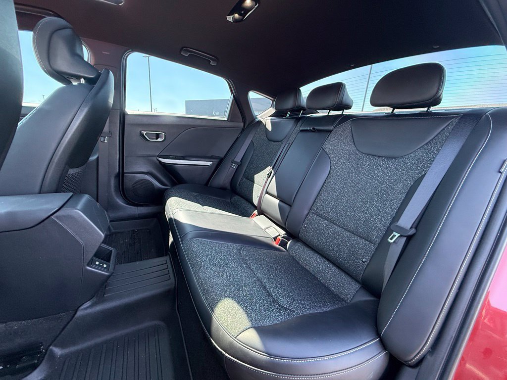 Used 2025 Kia K4 GT-Line w/ GT-Line Sunroof Package FWD image 24